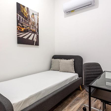 Alder Bridge Apartment Budapest Eksteriør billede