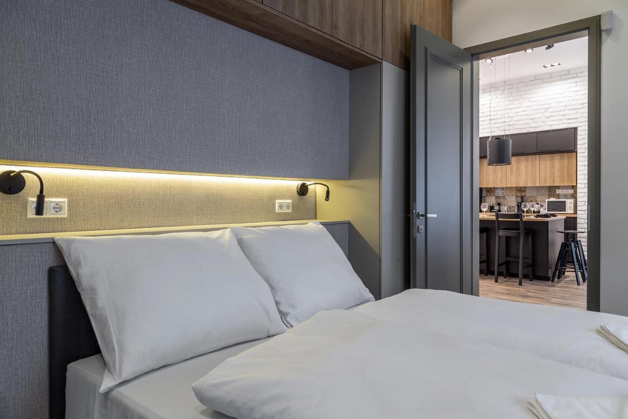 Alder Bridge Apartment Budapest Eksteriør billede